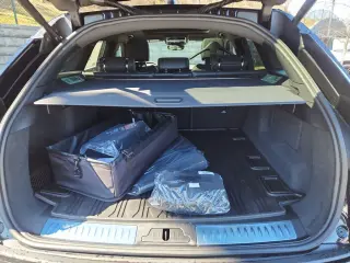 2026 Land Rover Range Rover Velar