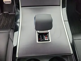 2026 Land Rover Range Rover Velar
