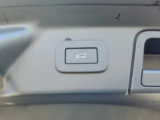 2026 Land Rover Range Rover Velar