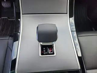 2026 Land Rover Range Rover Velar