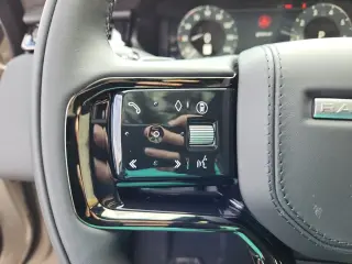 2026 Land Rover Range Rover Velar