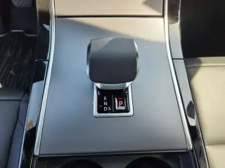 2026 Land Rover Range Rover Velar