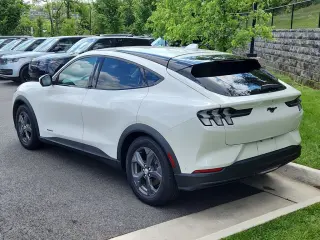 2021 Ford Mustang Mach-E