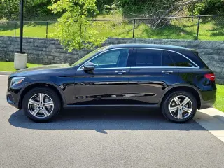 2019 Mercedes-Benz GLC 300