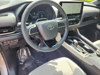 2025 Toyota Grand Highlander Hybrid