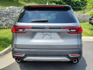 2025 Toyota Grand Highlander Hybrid