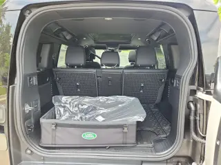 2026 Land Rover Defender 110