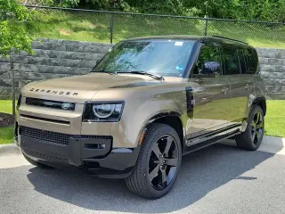 2026 Land Rover Defender 110
