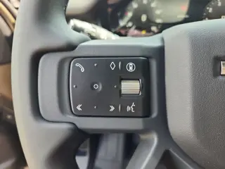 2026 Land Rover Defender 110