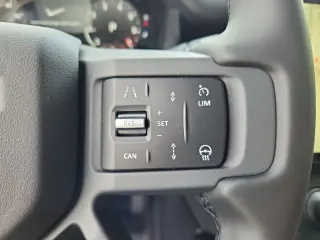 2026 Land Rover Defender 110