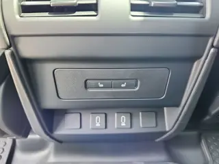 2026 Land Rover Defender 110