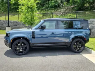 2026 Land Rover Defender 110