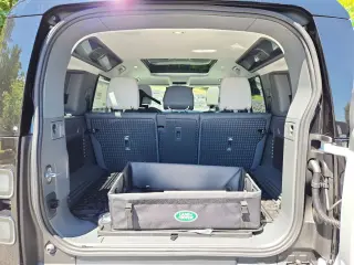 2026 Land Rover Defender 110