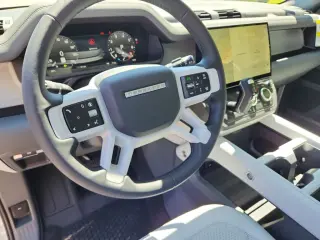 2026 Land Rover Defender 110