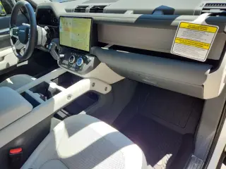 2026 Land Rover Defender 110