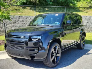 2026 Land Rover Defender 110