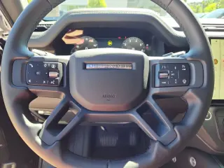 2026 Land Rover Defender 110