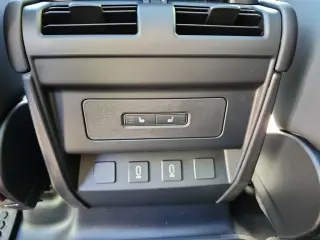 2026 Land Rover Defender 110