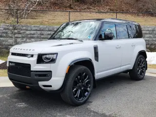 2026 Land Rover Defender 110