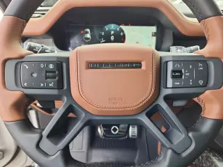 2026 Land Rover Defender 110