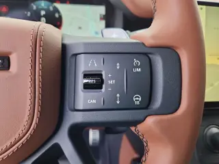 2026 Land Rover Defender 110