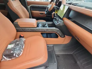 2026 Land Rover Defender 110