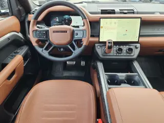 2026 Land Rover Defender 110