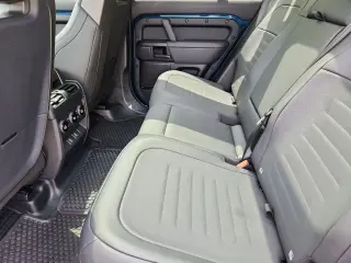 2026 Land Rover Defender 110