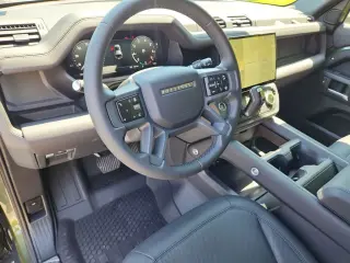 2026 Land Rover Defender 110