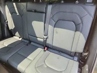 2026 Land Rover Defender 110