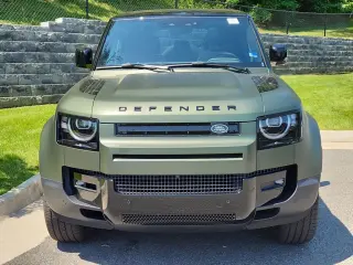 2026 Land Rover Defender 110