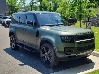 2026 Land Rover Defender 110