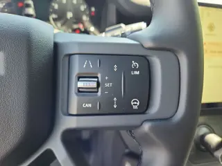 2026 Land Rover Defender 110