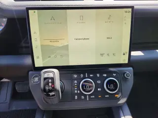 2026 Land Rover Defender 110