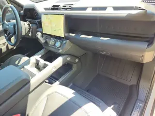 2026 Land Rover Defender 110