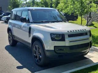 2026 Land Rover Defender 110