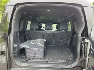 2026 Land Rover Defender 110