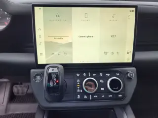 2026 Land Rover Defender 110