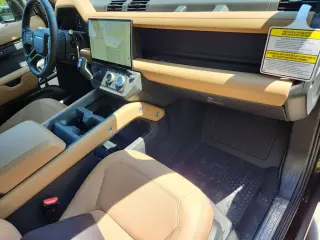 2026 Land Rover Defender 110