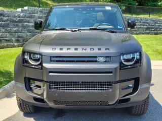 2026 Land Rover Defender 110