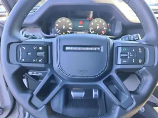 2026 Land Rover Defender 110