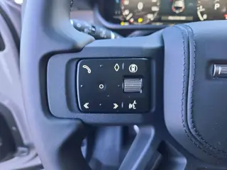 2026 Land Rover Defender 110