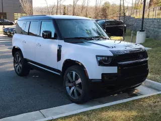 2026 Land Rover Defender 110