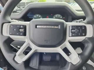 2026 Land Rover Defender 110