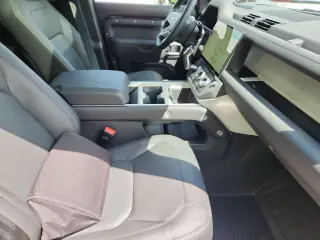 2026 Land Rover Defender 110