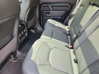 2026 Land Rover Defender 110