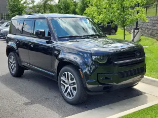 2026 Land Rover Defender 110