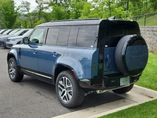 2026 Land Rover Defender 110