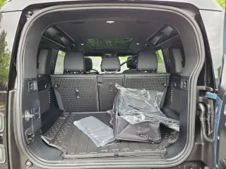2026 Land Rover Defender 110