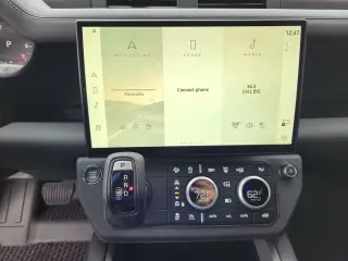 2026 Land Rover Defender 110
